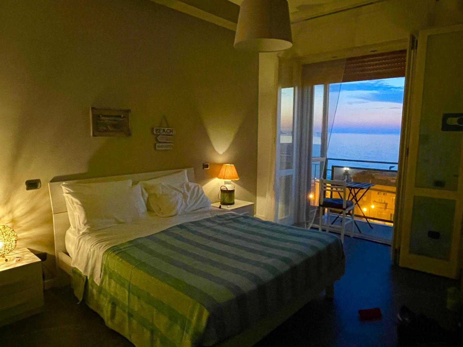 Acquasalata Bed & Breakfast ซาแลร์โน ภายนอก รูปภาพ