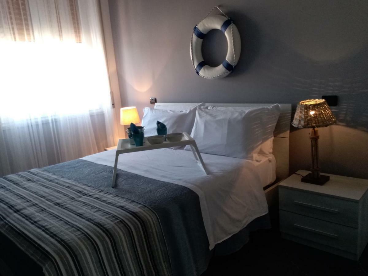 Acquasalata Bed & Breakfast ซาแลร์โน ภายนอก รูปภาพ